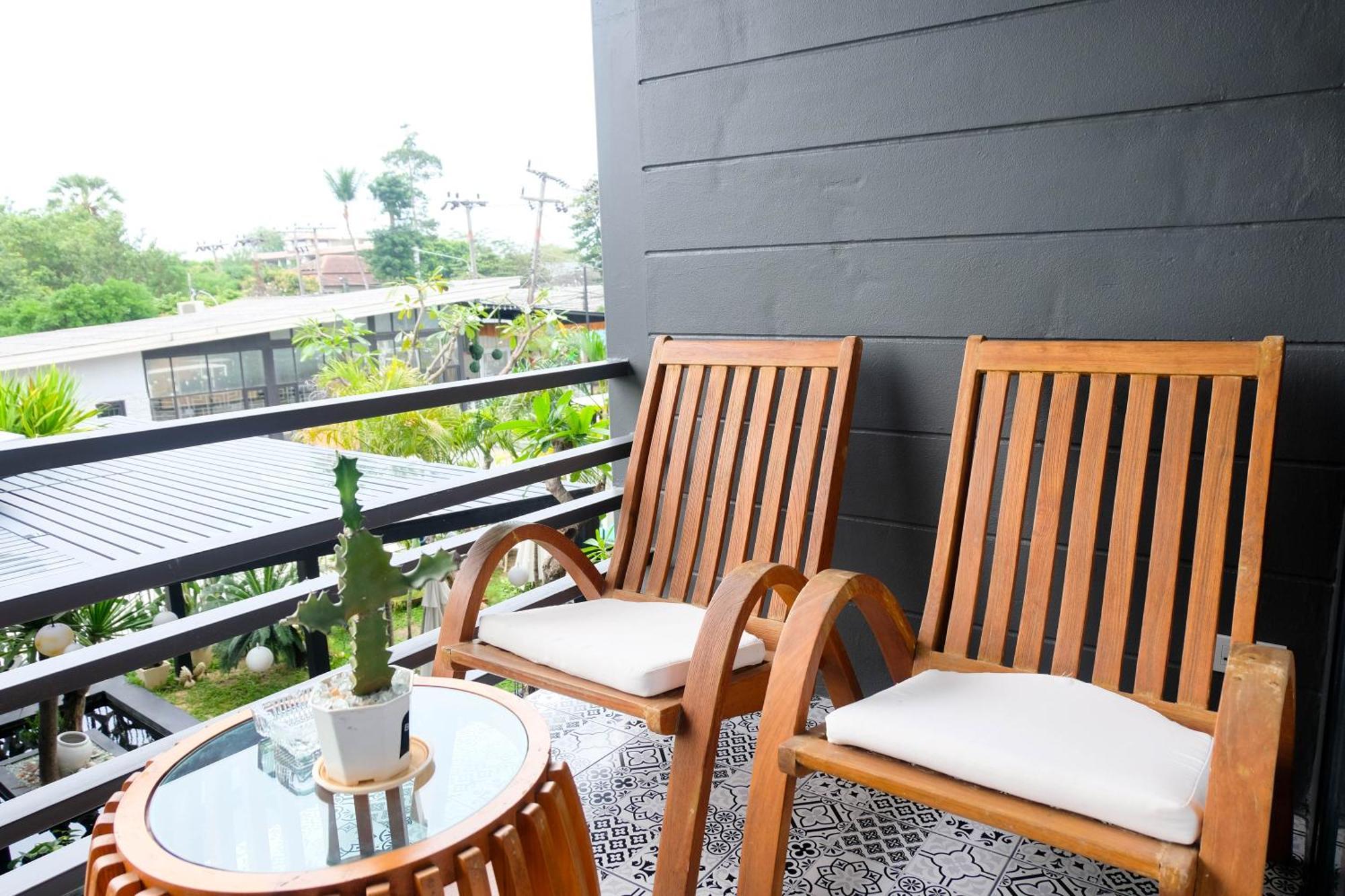 查汶海滩 Baan Poon Garden酒店 外观 照片