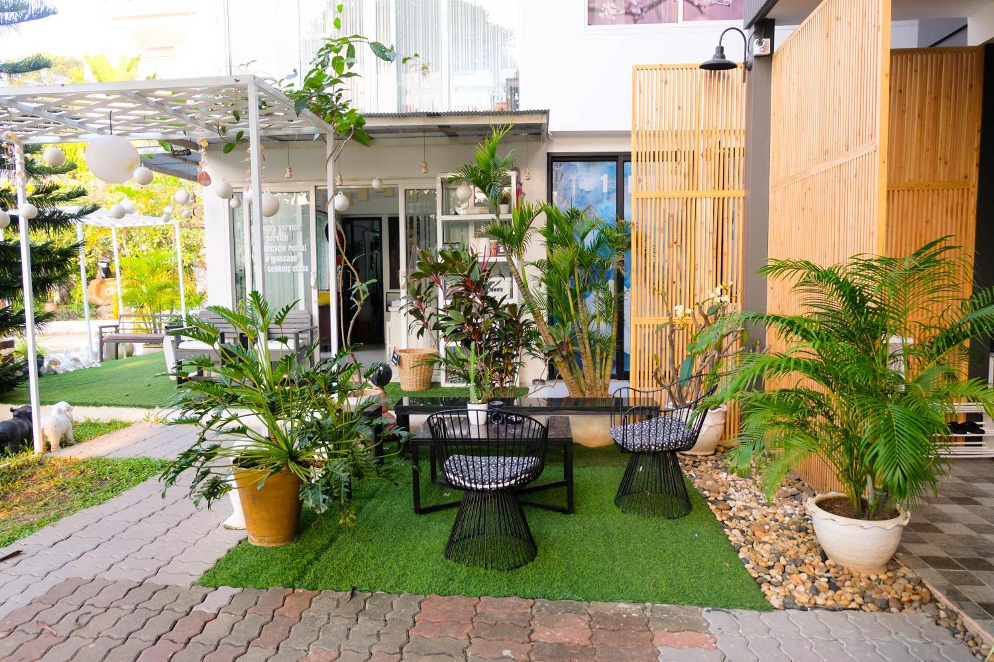 查汶海滩 Baan Poon Garden酒店 外观 照片