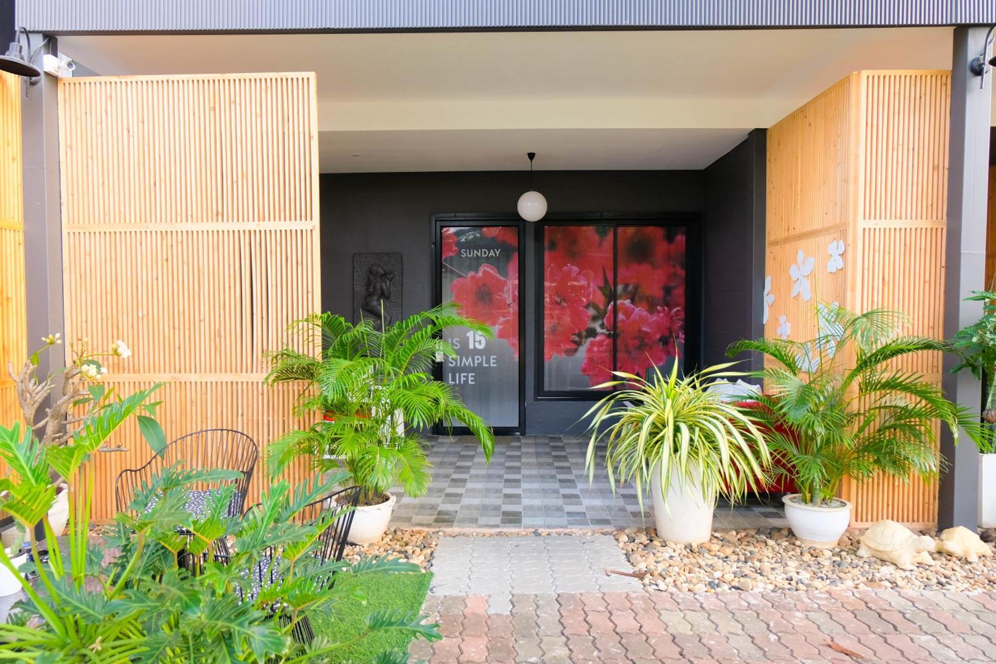 查汶海滩 Baan Poon Garden酒店 外观 照片