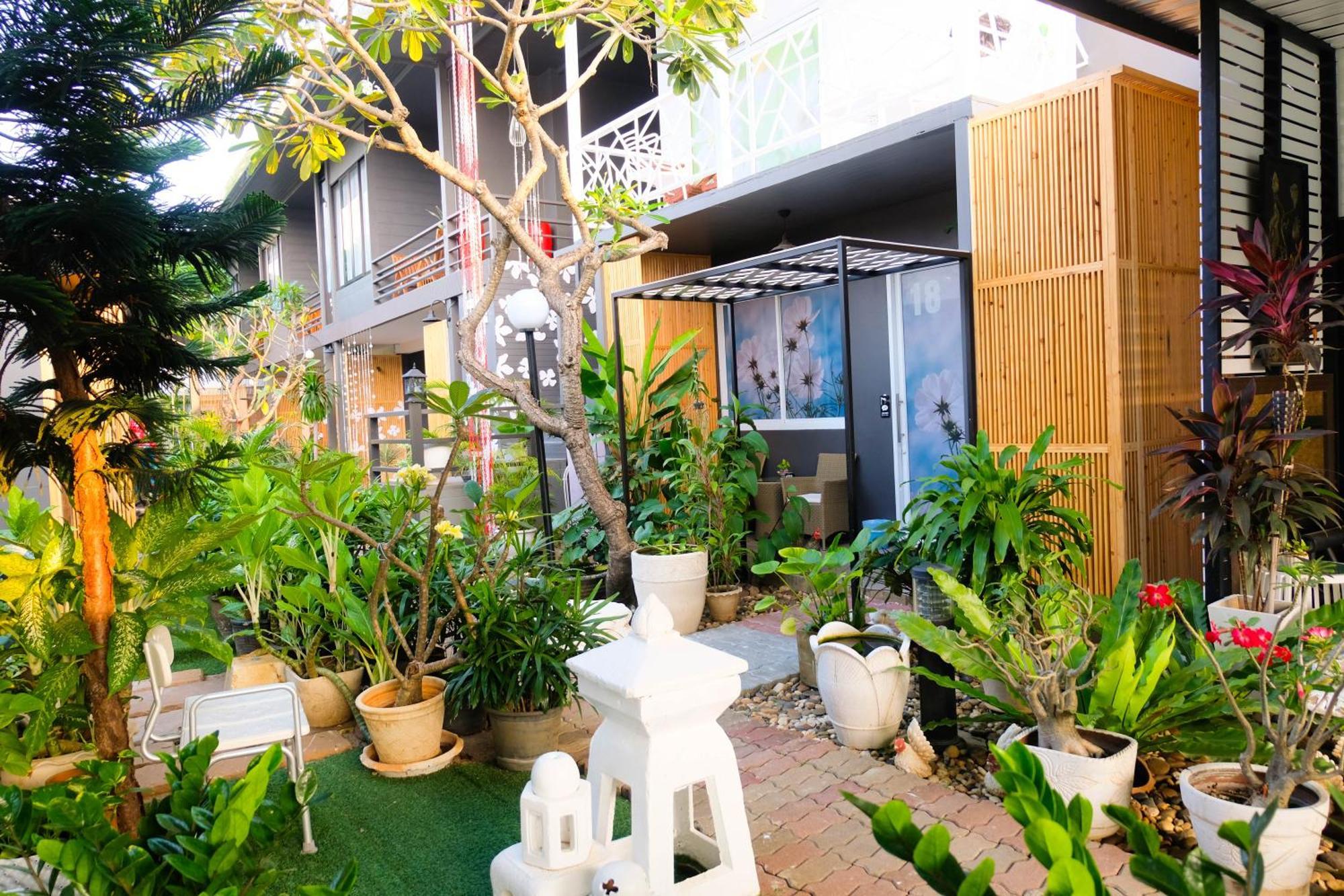 查汶海滩 Baan Poon Garden酒店 外观 照片