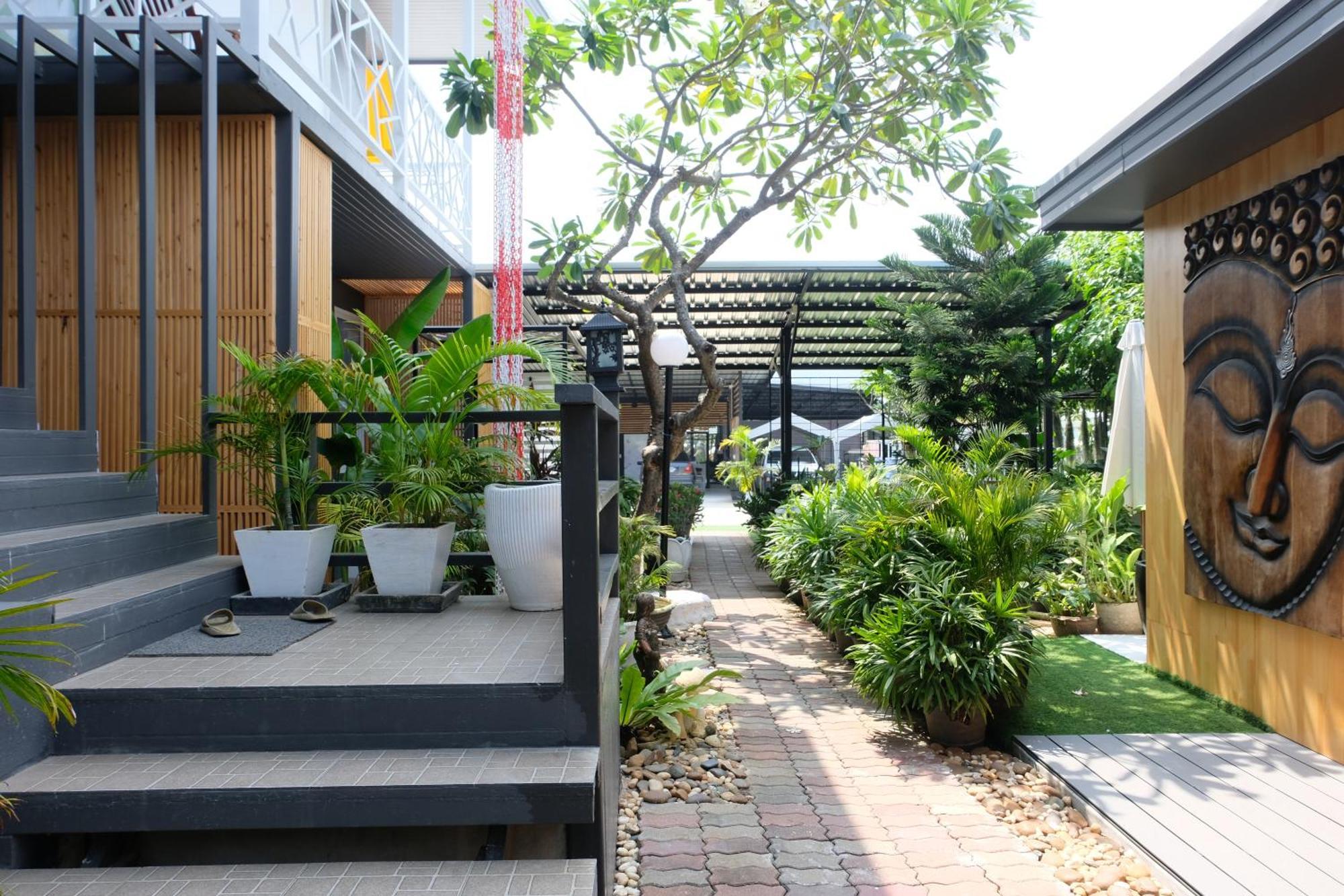查汶海滩 Baan Poon Garden酒店 外观 照片